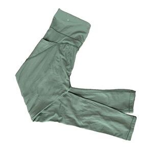 Aeropostale Women's Size M Capri Style Activewear Olive Green Inseam 26"-Pockets